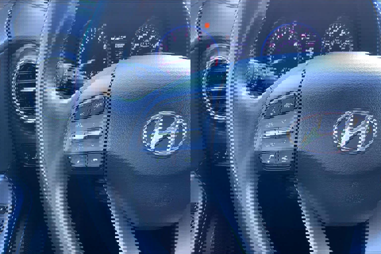 Used 2018 Hyundai Kona Limited image 23