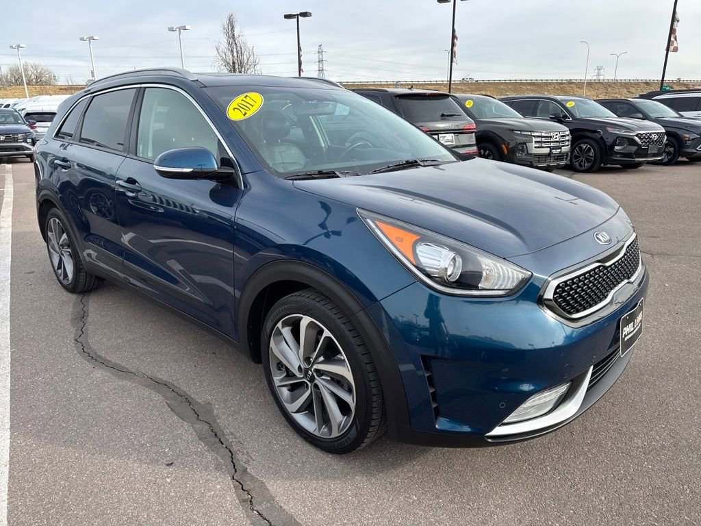 Used 2017 Kia Niro Touring image 7