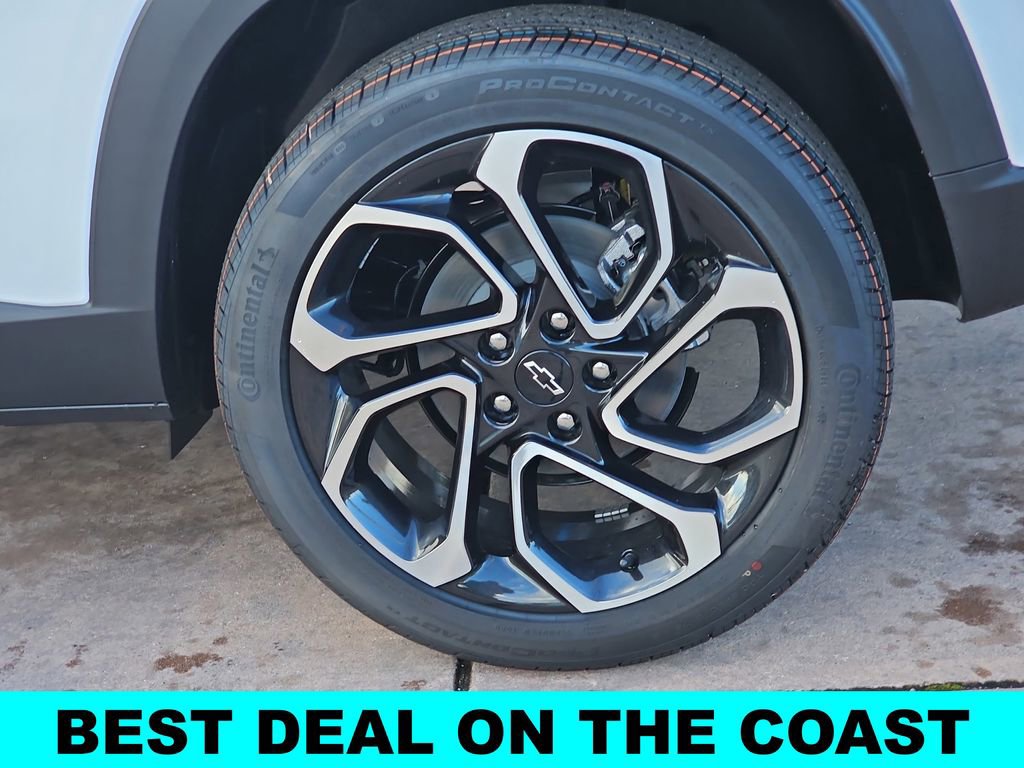 New 2026 Chevrolet Trax RS w/ Driver Confidence Package image 36