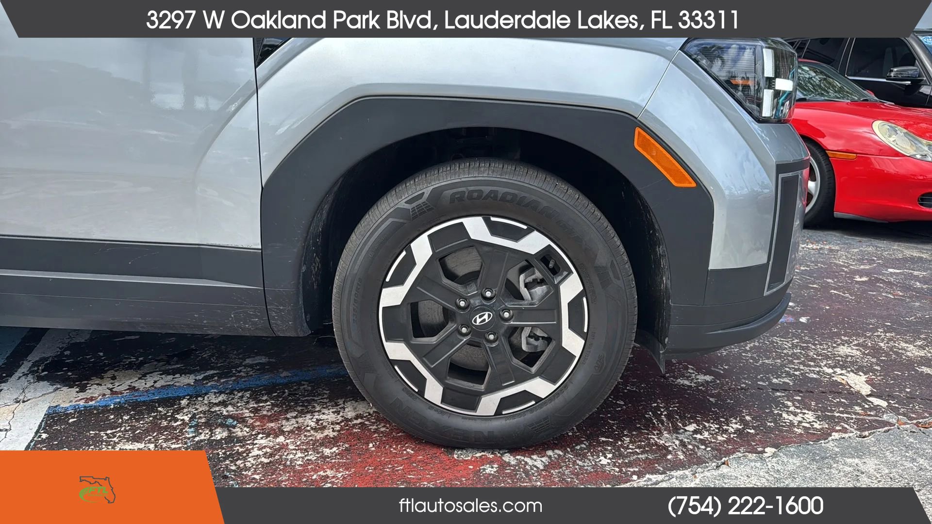 Used 2025 Hyundai Santa Fe SE FWD image 11