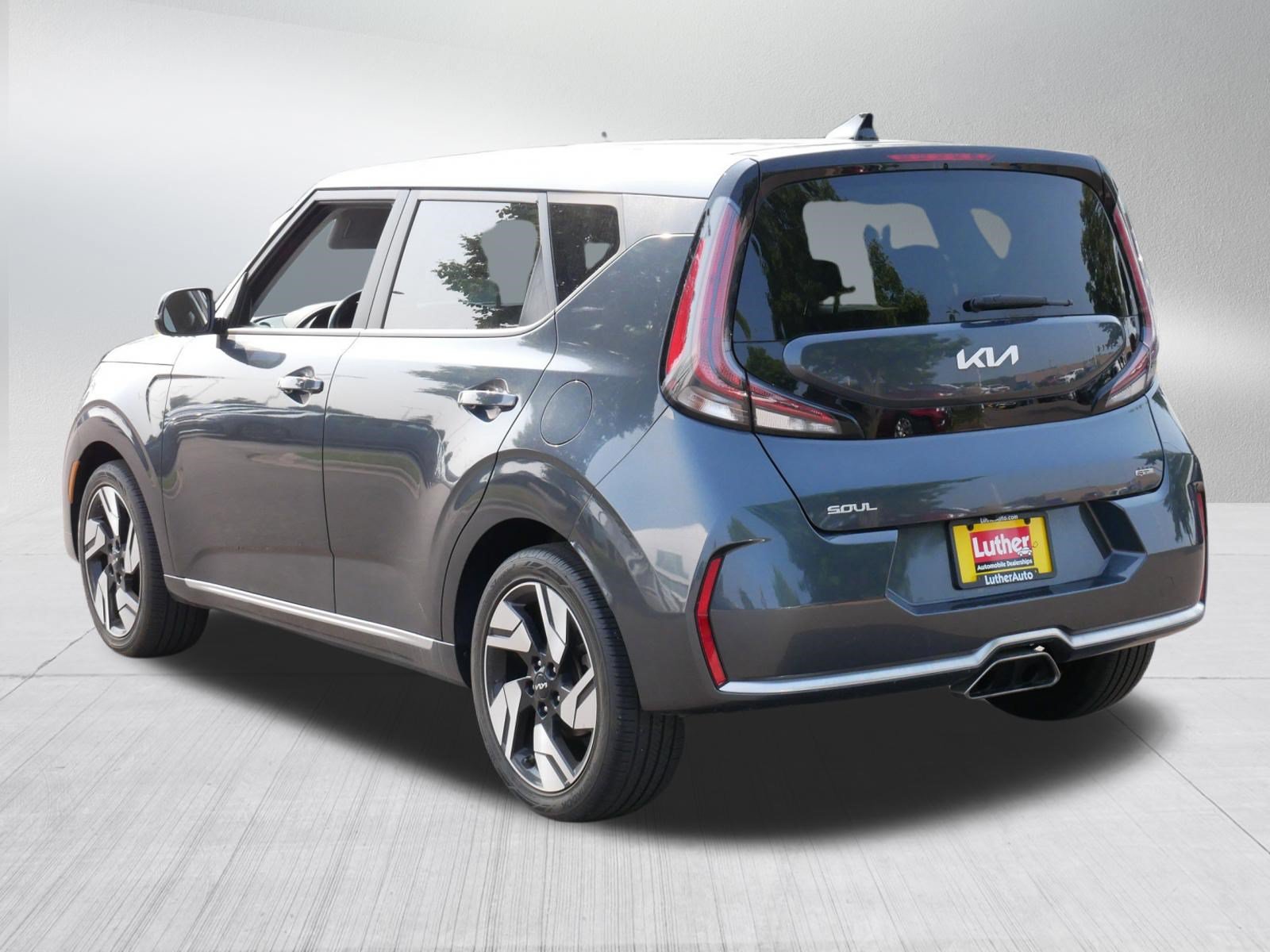 Used 2023 Kia Soul GT-Line FWD image 5