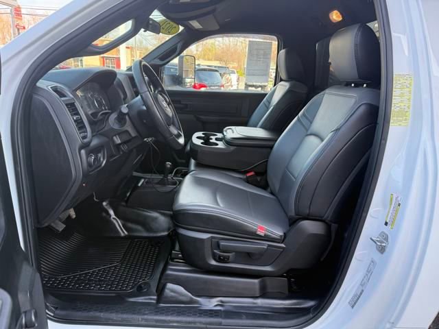 Used 2022 RAM 3500 Tradesman w/ Chrome Appearance Group image 6