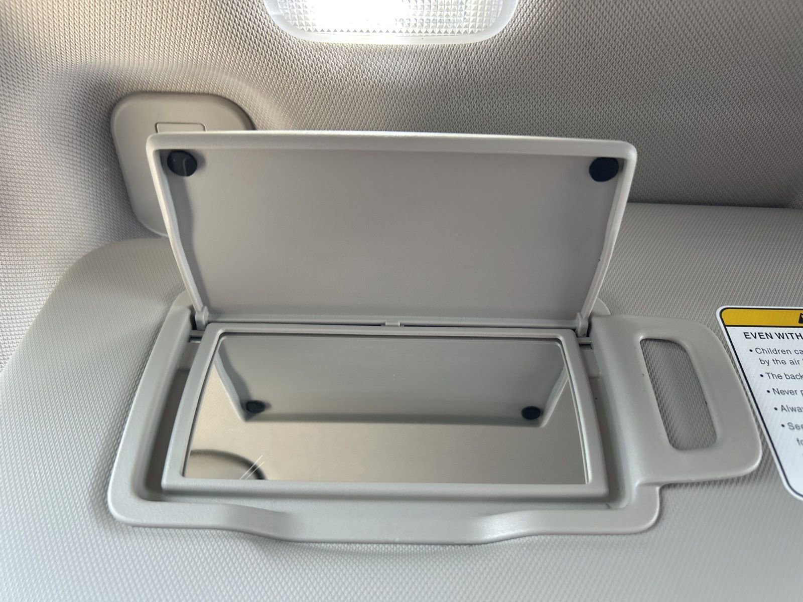 Used 2022 Nissan Rogue SL image 34