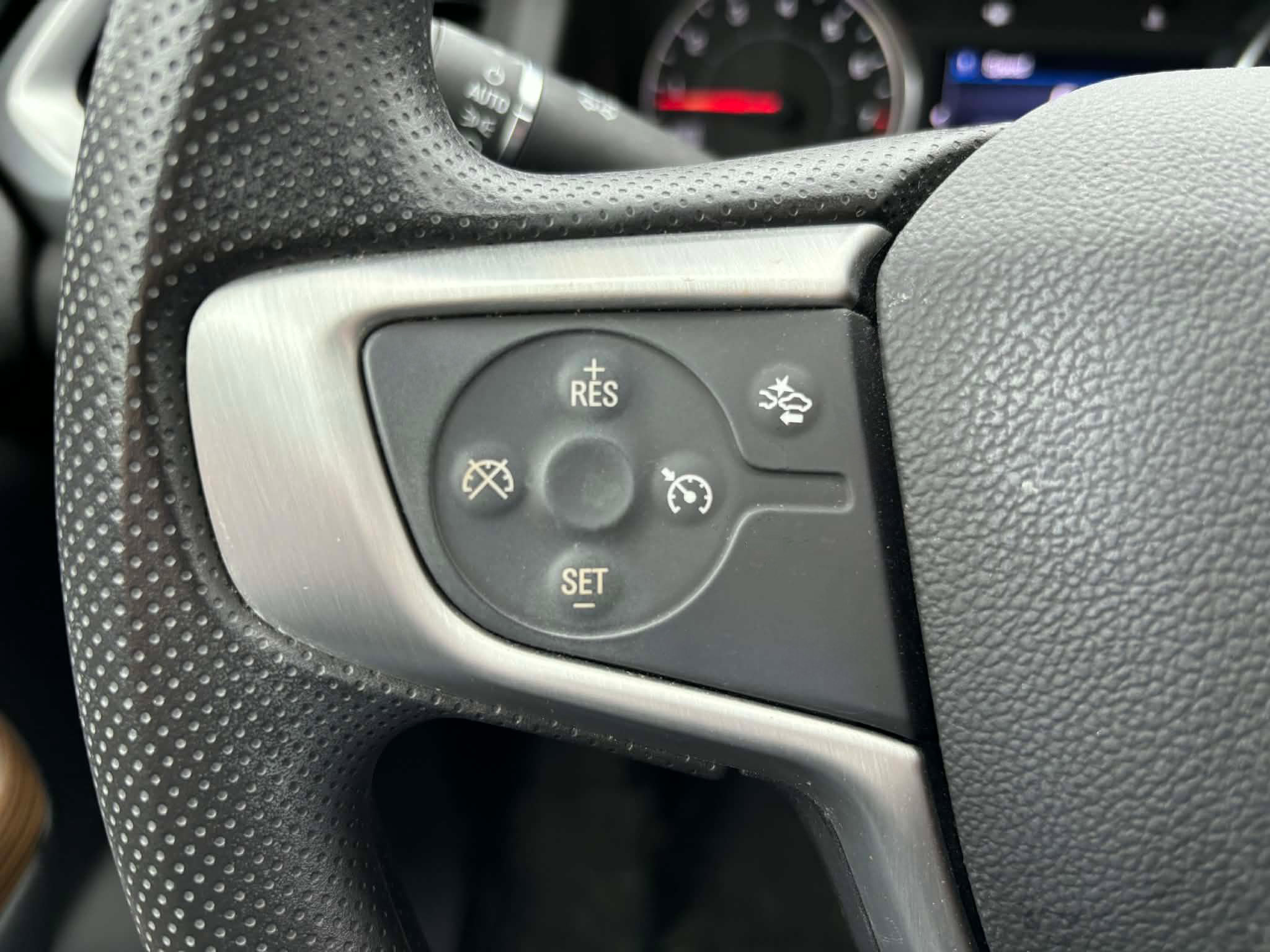 Used 2021 GMC Acadia SLE w/ Driver Convenience Package image 14