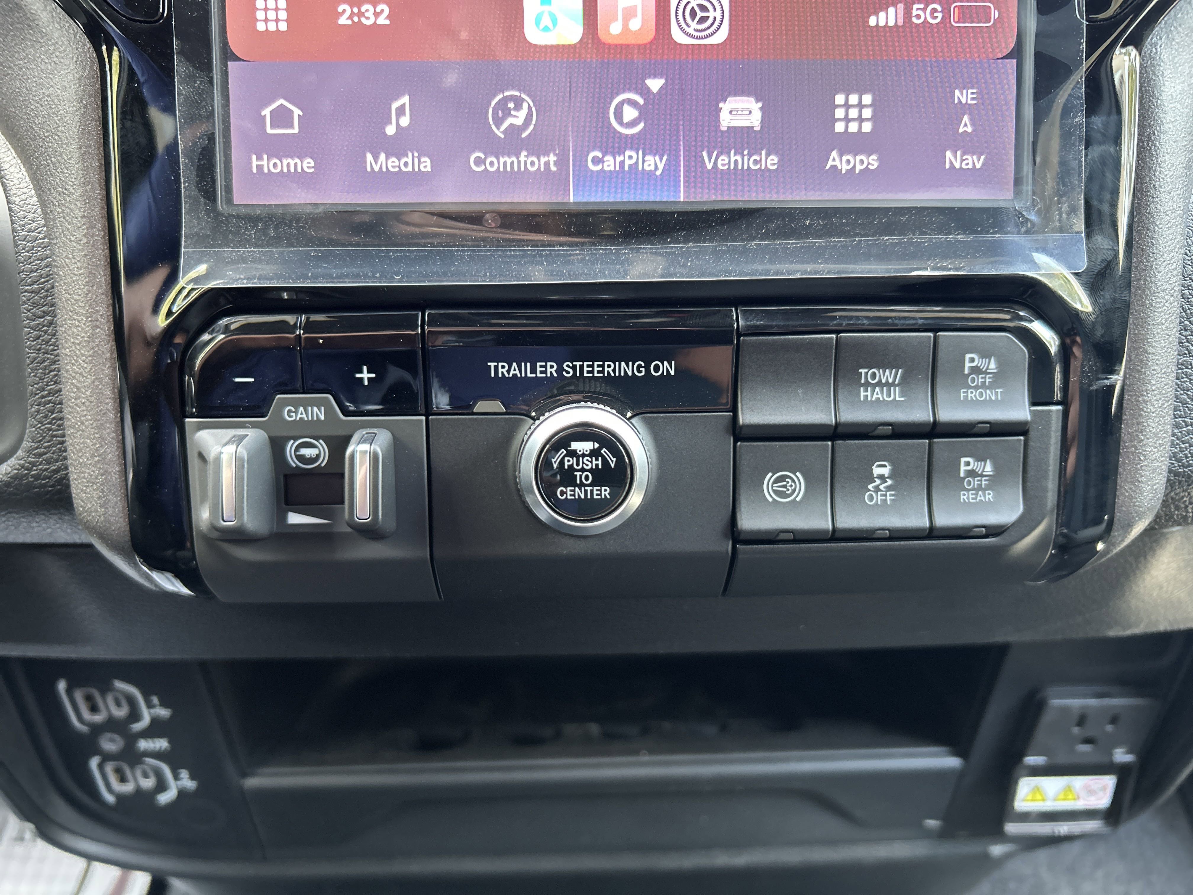 New 2025 RAM 2500 Tradesman image 38