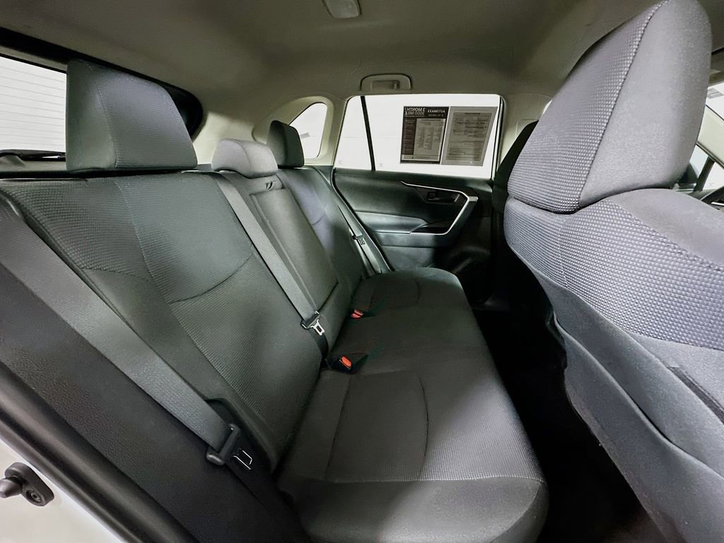 Used 2023 Toyota RAV4 LE FWD image 11