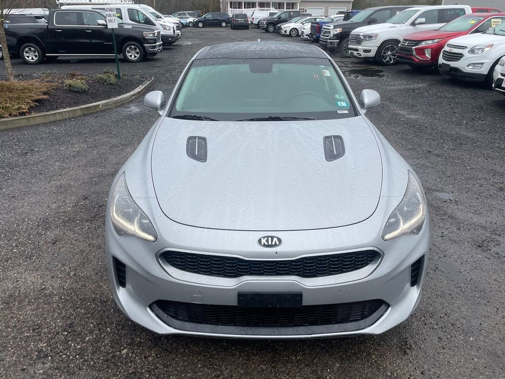 Used 2018 Kia Stinger Premium AWD/4WD image 3