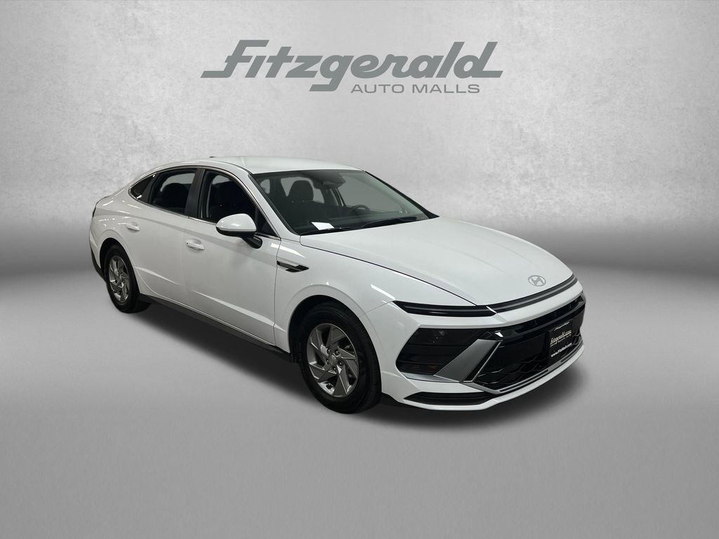 Used 2025 Hyundai Sonata SE FWD image 8