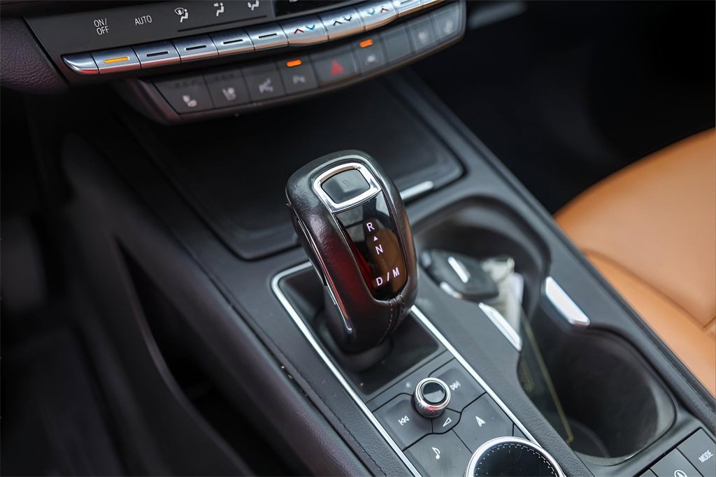 Used 2019 Cadillac XT4 Premium Luxury w/ Enhanced Visibility Package image 20