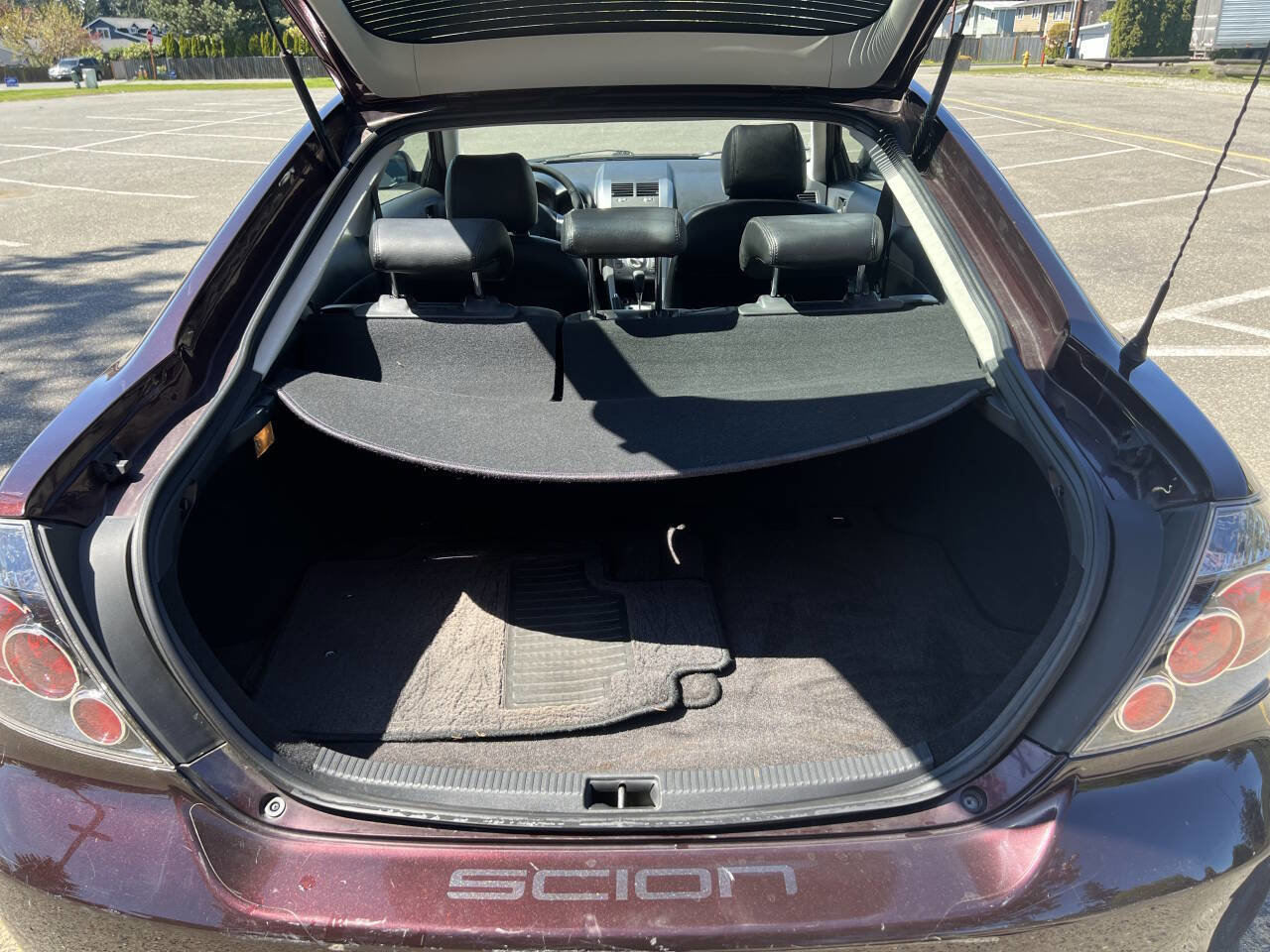 Used 2010 Scion tC FWD image 23