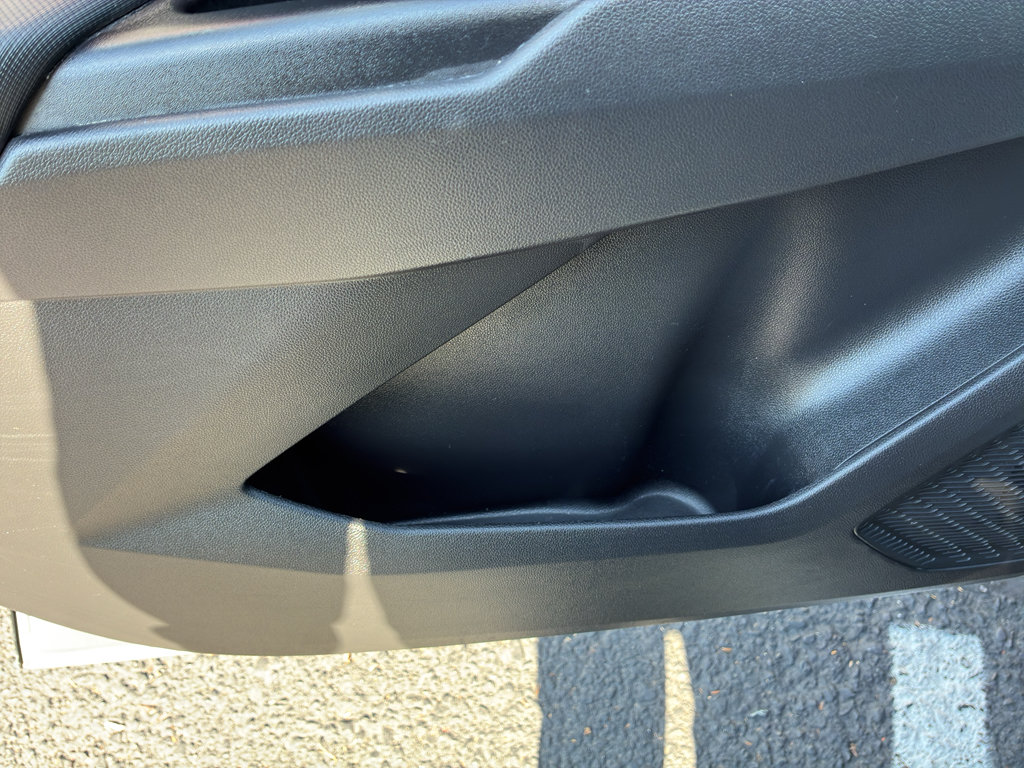 Used 2024 Chevrolet Equinox EV RS FWD image 21