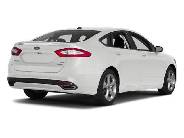 Used 2014 Ford Fusion SE w/ Equipment Group 202A FWD image 2