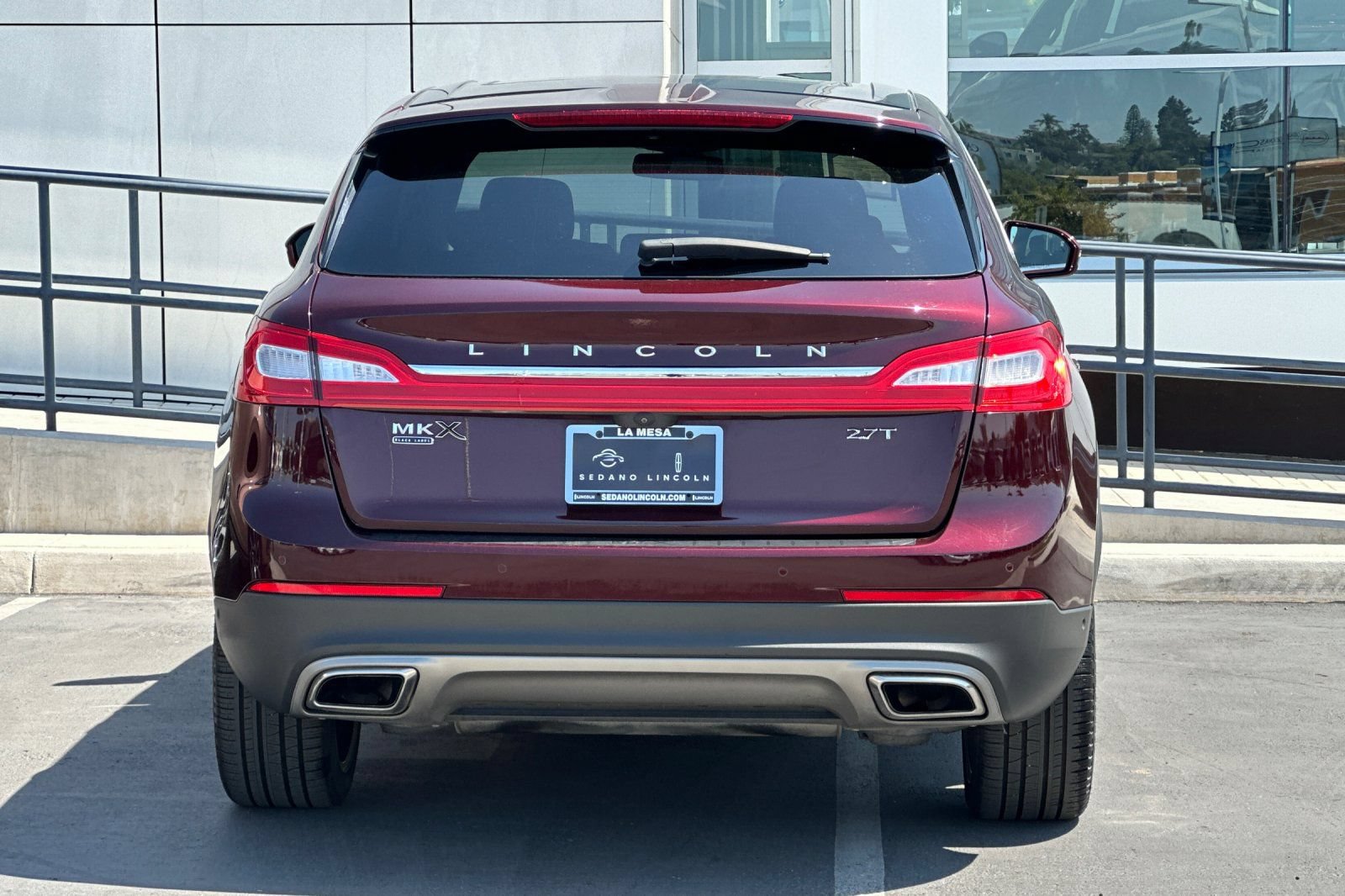 Used 2018 Lincoln MKX Black Label w/ Driver Assistance Package FWD image 4