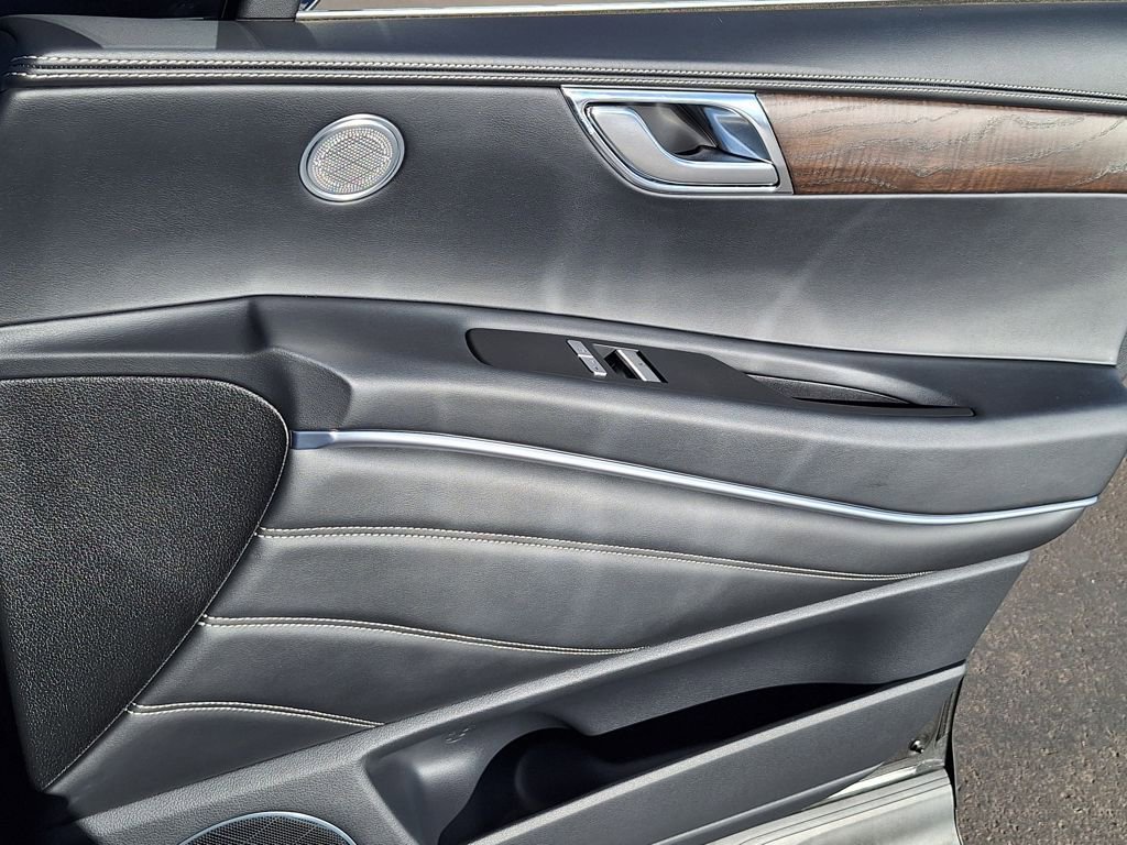 Used 2024 Genesis GV80 3.5T image 31