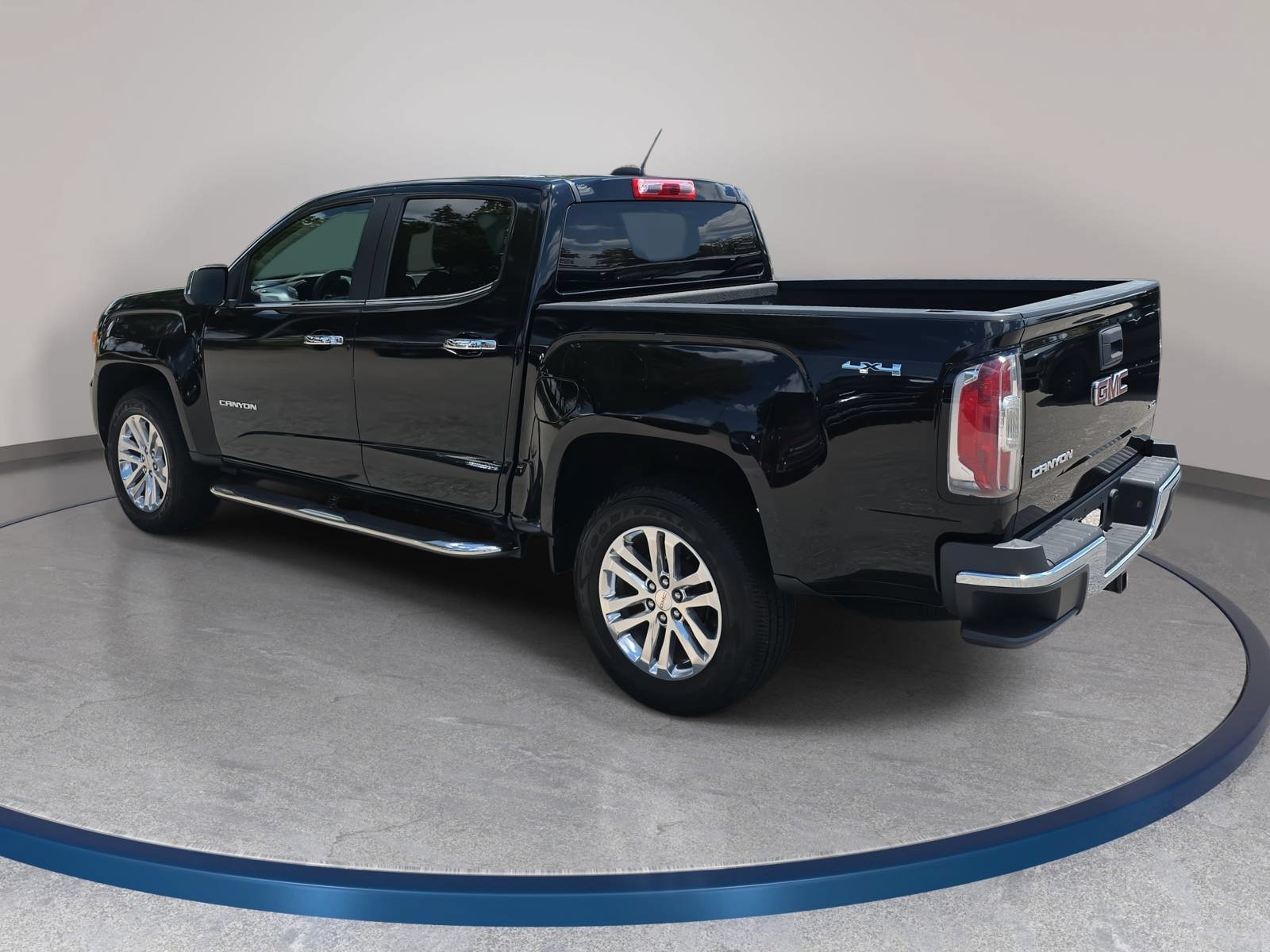 Used 2015 GMC Canyon SLT w/ Driver Alert Package AWD/4WD image 7