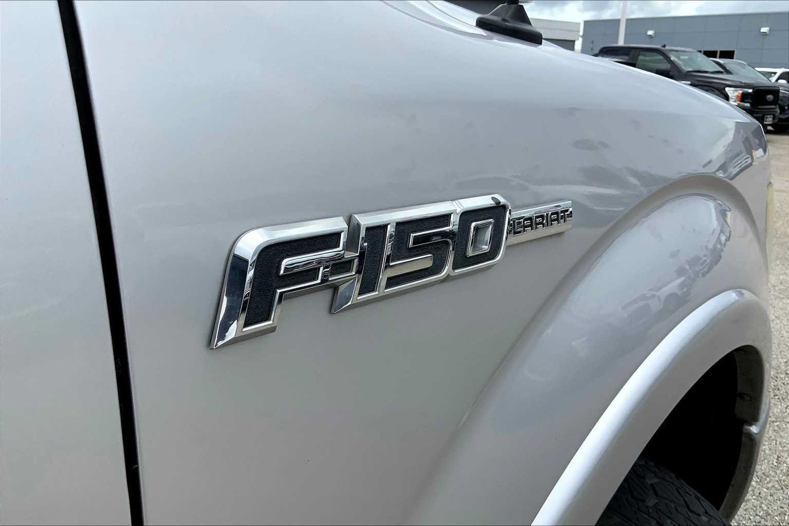 Used 2014 Ford F150 Lariat w/ Equipment Group 502A Luxury AWD/4WD image 24