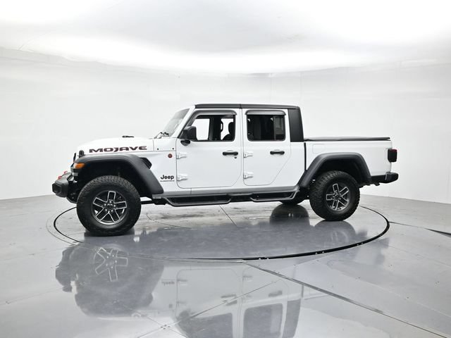 Used 2024 Jeep Gladiator Mojave w/ Technology Group AWD/4WD image 6