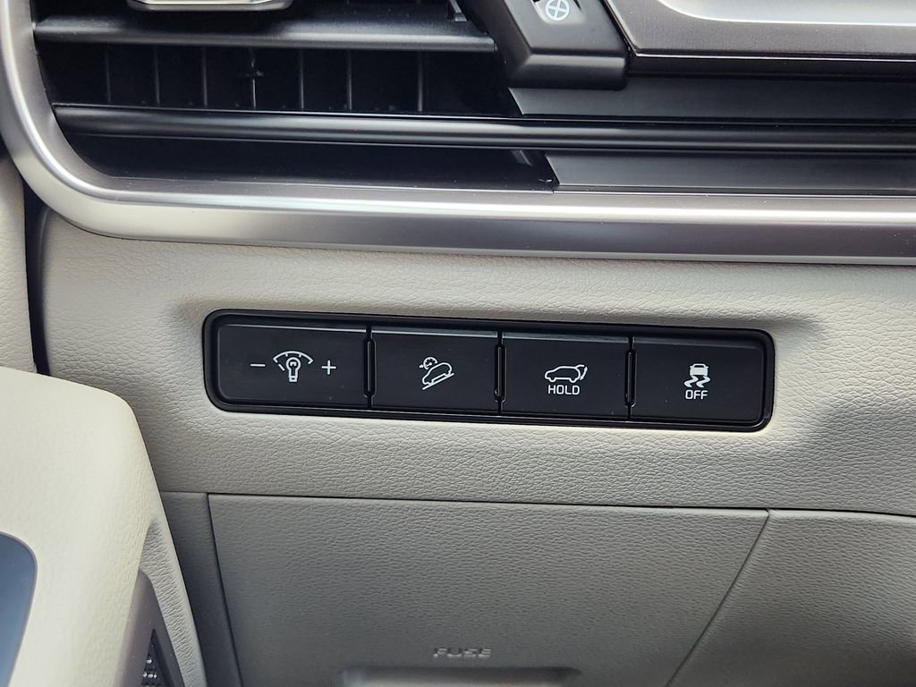 Used 2025 Kia Telluride S image 21