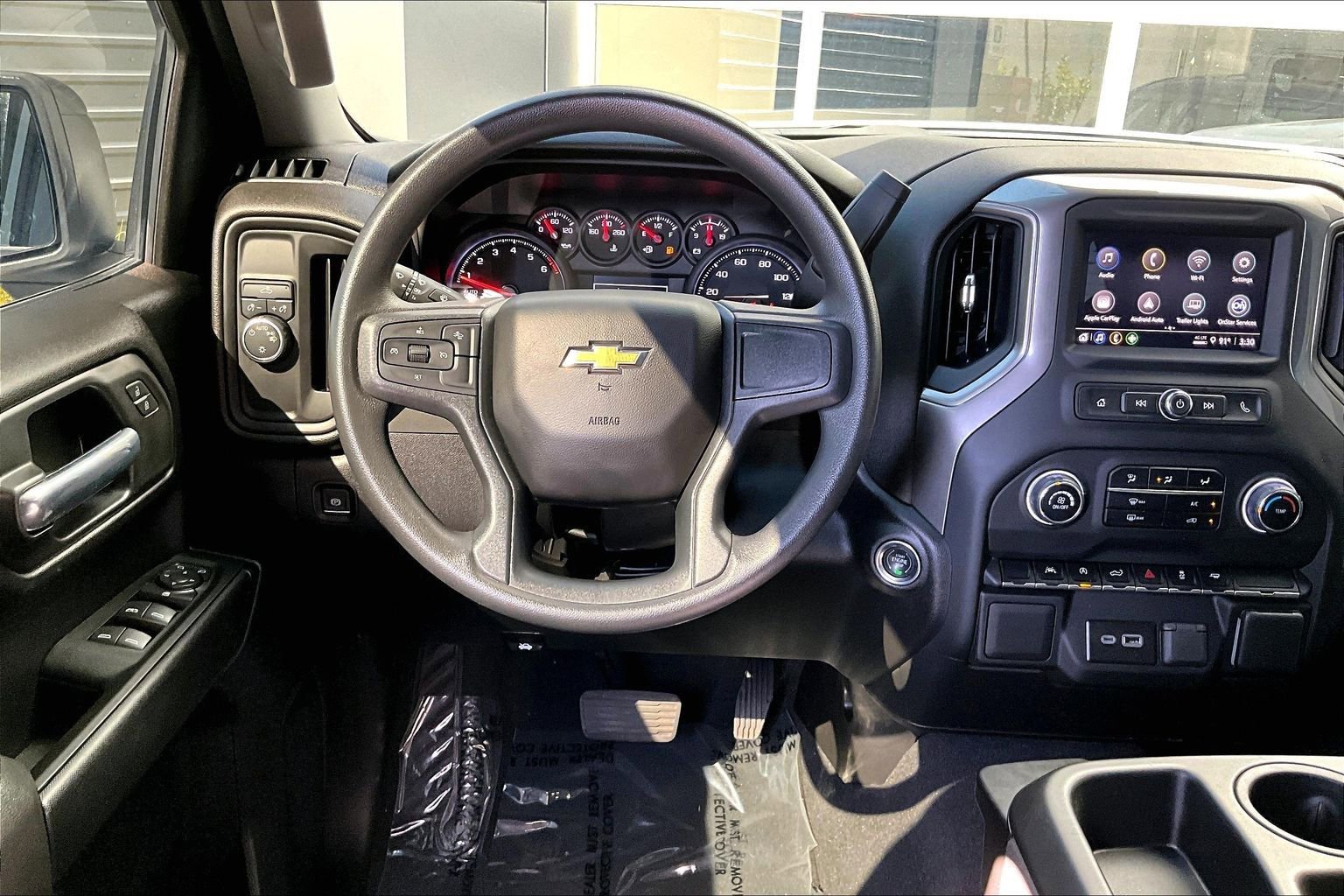 Used 2025 Chevrolet Silverado 1500 Custom w/ LPO, Dark Essentials Package image 5