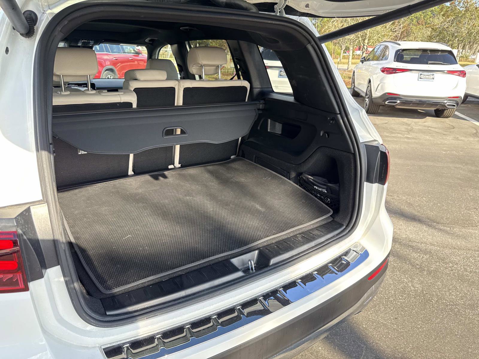 Used 2025 Mercedes-Benz GLB 250 GLB 250 image 12