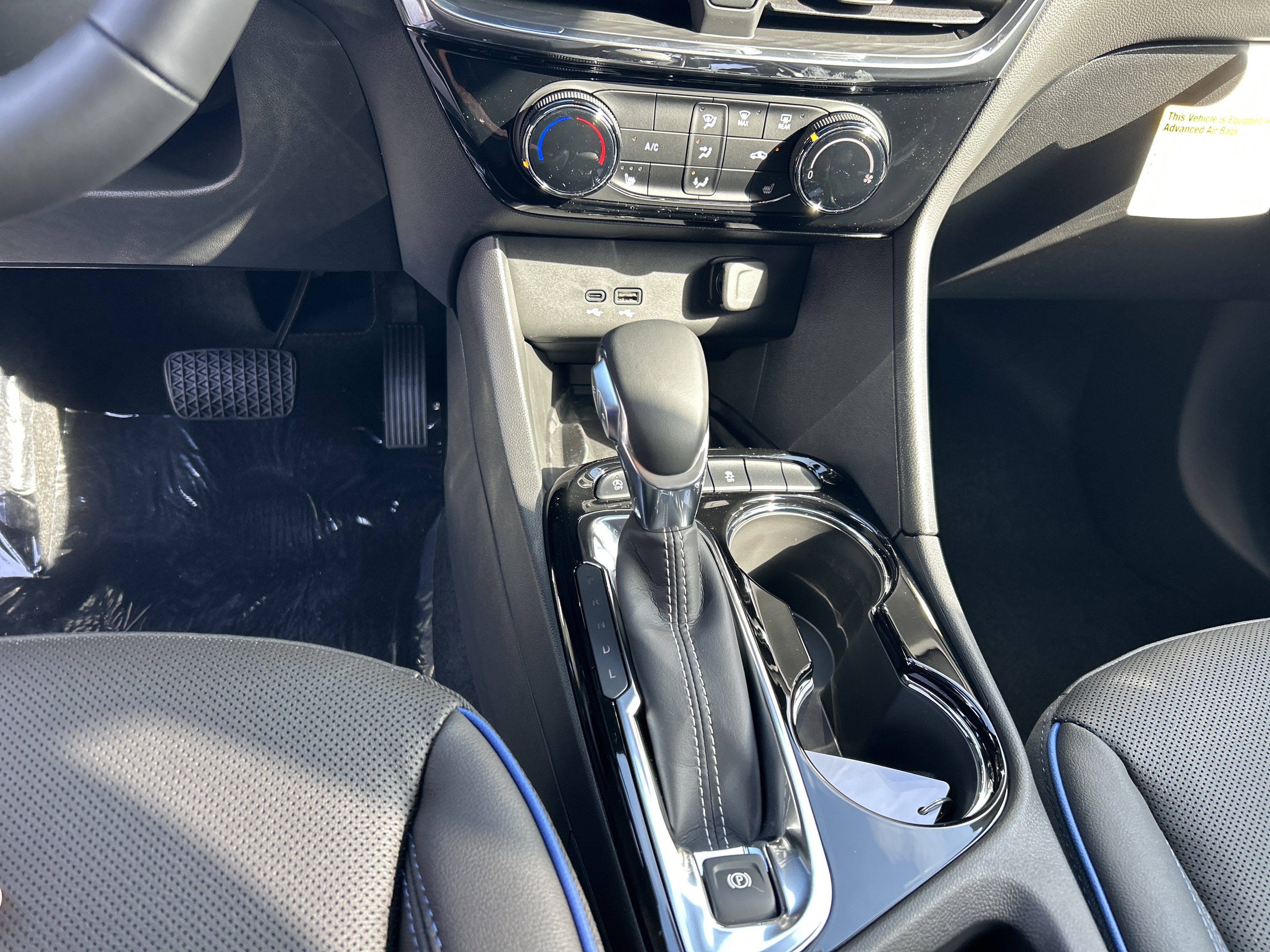 New 2026 Buick Encore GX Sport Touring w/ Advanced Technology Package AWD/4WD image 23