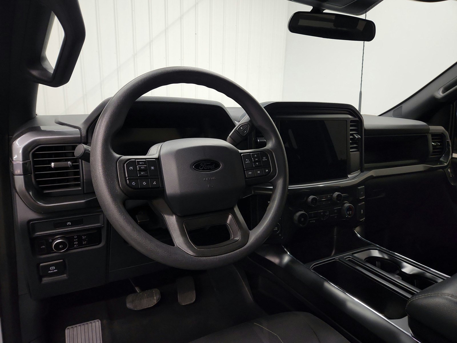 Used 2025 Ford F150 STX w/ STX Black Appearance Package AWD/4WD image 17