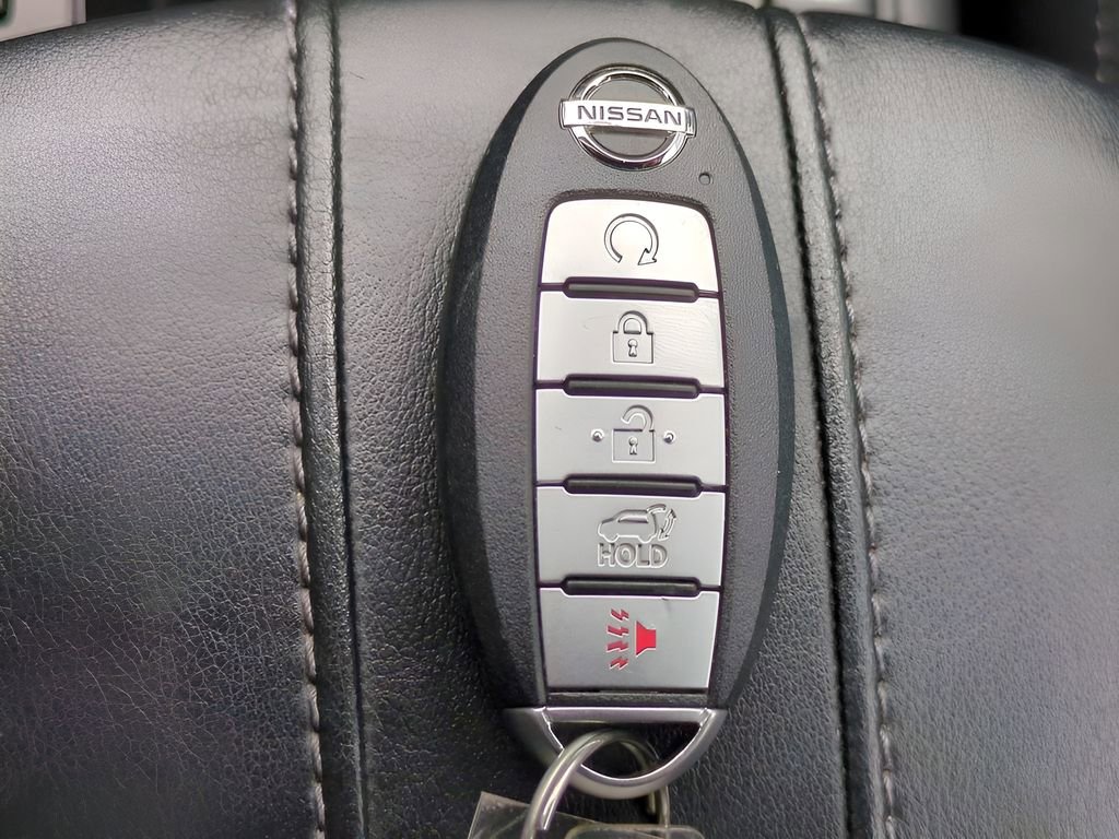 Used 2019 Nissan Rogue SV image 30