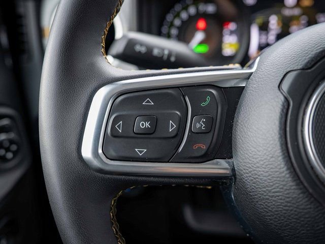 Used 2024 Jeep Wrangler Unlimited Sahara image 28