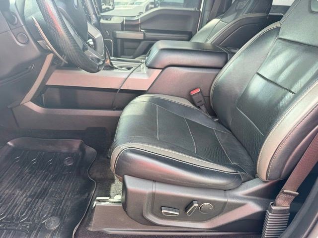Used 2017 Ford F150 Raptor w/ Equipment Group 802A Luxury AWD/4WD image 9