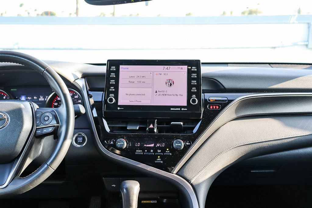 Used 2024 Toyota Camry XSE FWD image 15