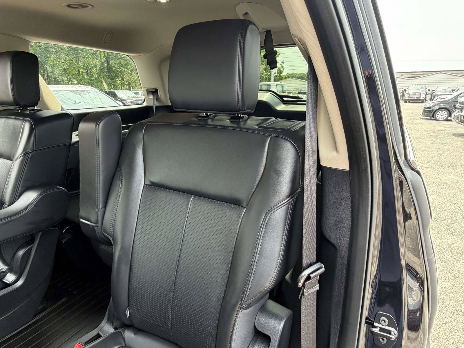 Used 2022 Ford Expedition XLT AWD/4WD image 26