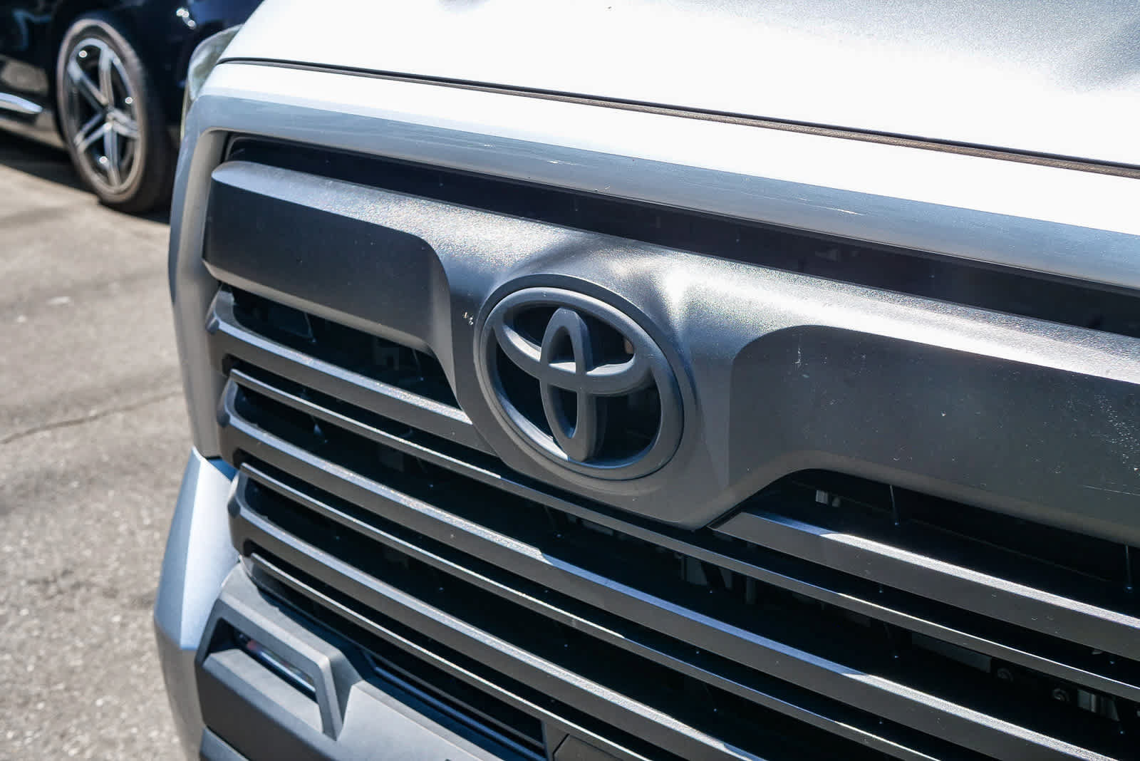 Used 2023 Toyota Tundra SR5 AWD/4WD image 11