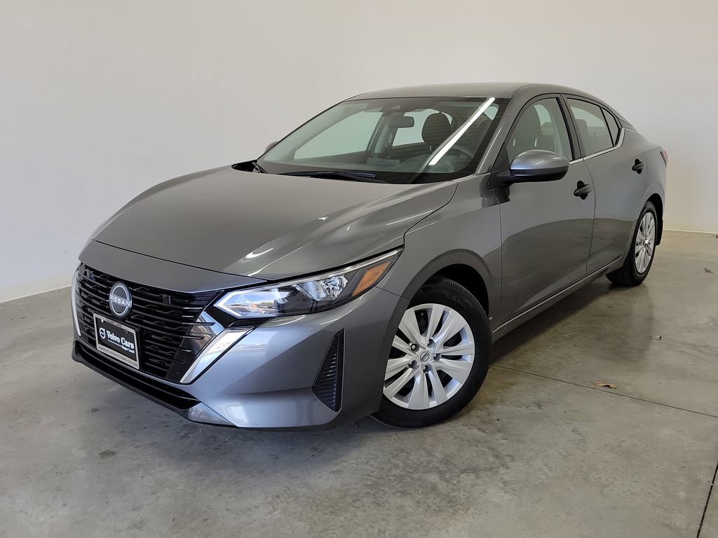 Used 2025 Nissan Sentra S image 32