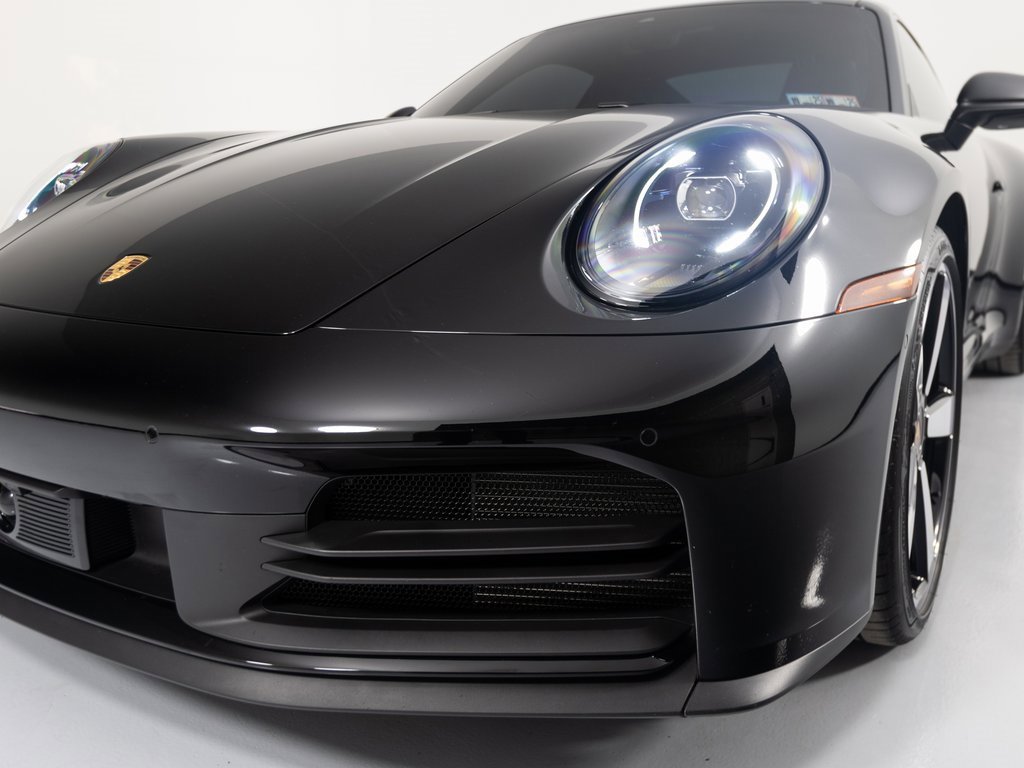 Certified 2025 Porsche 911 Carrera image 16