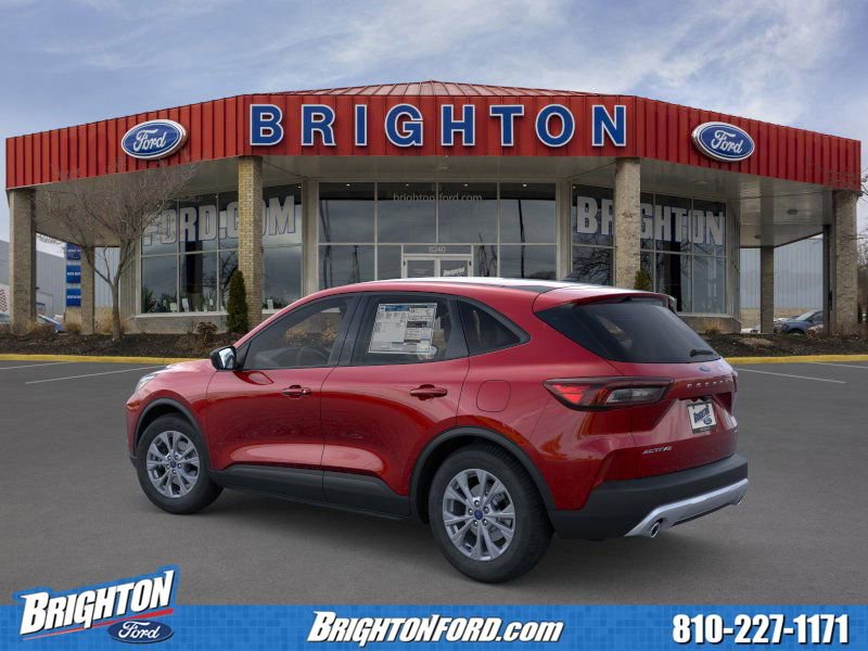 Used 2025 Ford Escape Active w/ Cold Weather Package image 6