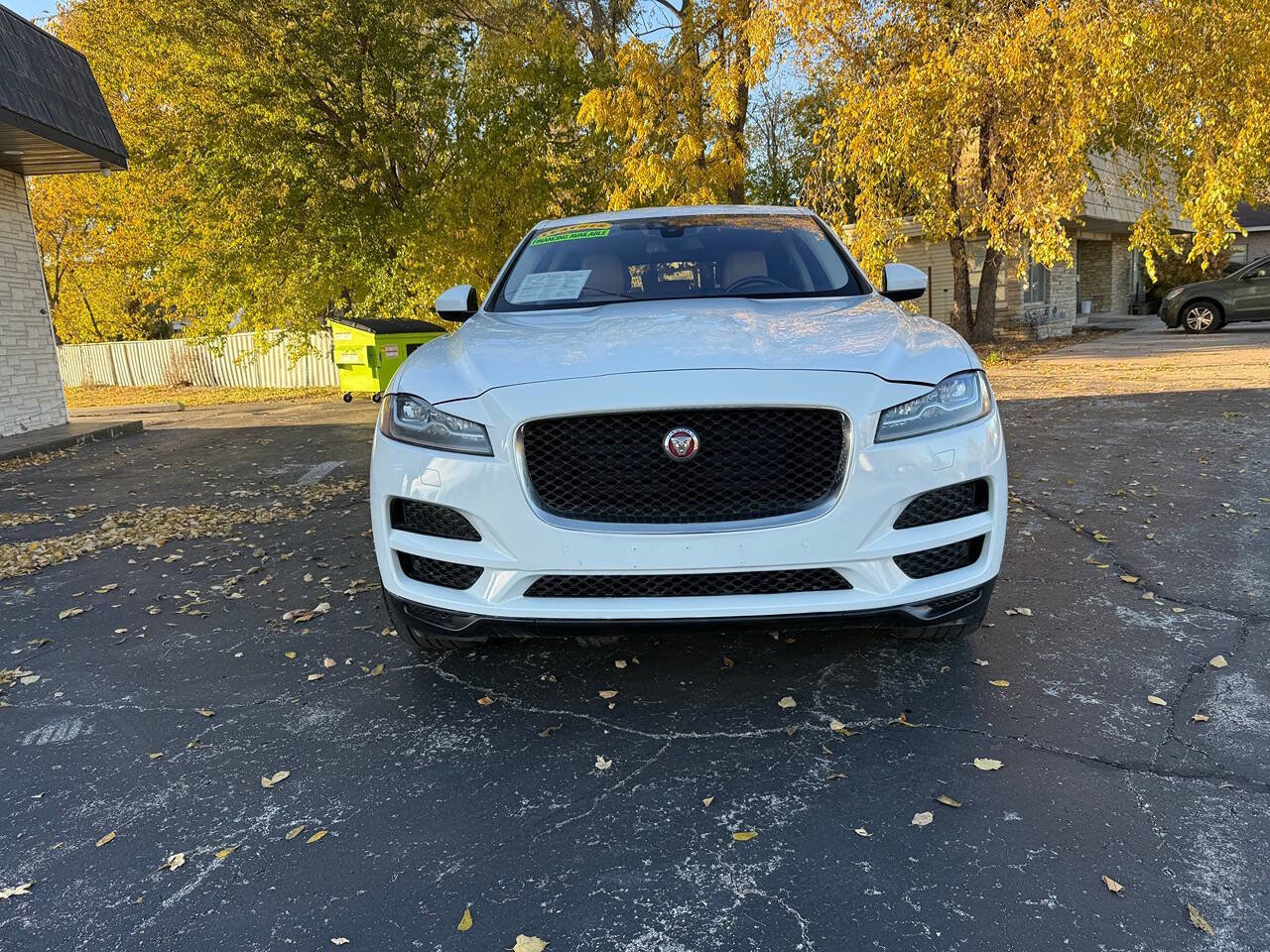 Used 2017 Jaguar F-PACE Prestige AWD/4WD image 3