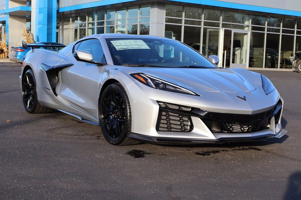 New 2026 Chevrolet Corvette Z06 w/ Battery Protection Package image 2