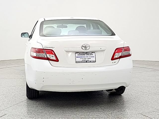 Used 2011 Toyota Camry LE FWD image 6