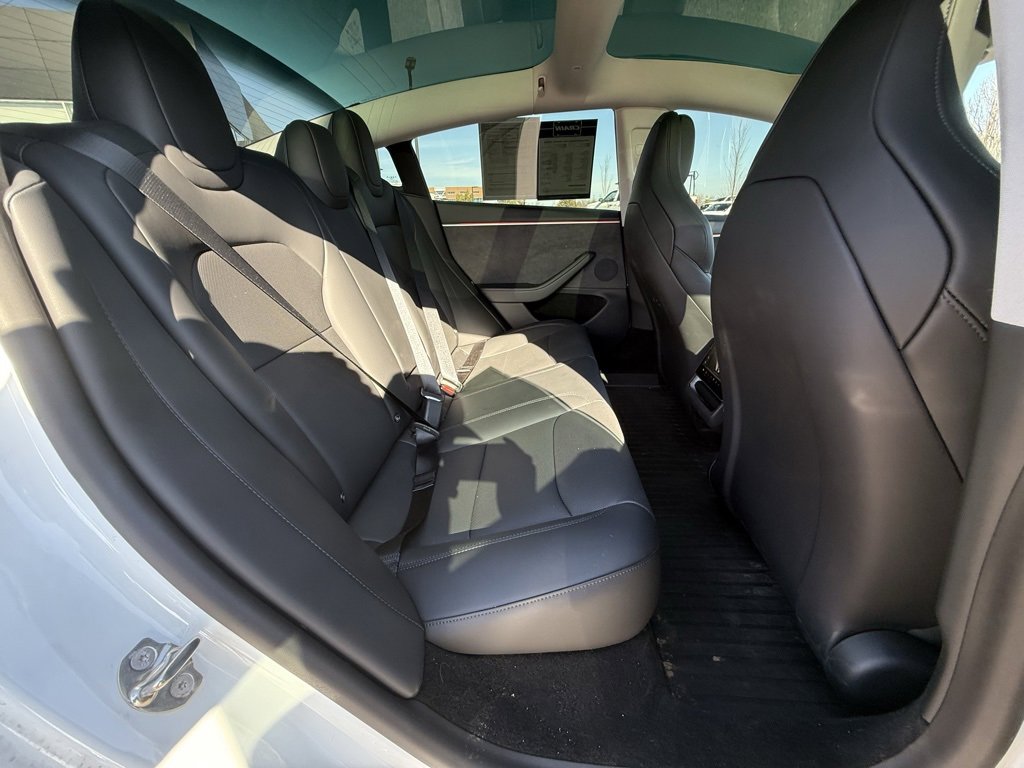 Used 2024 Tesla Model 3 Performance image 31