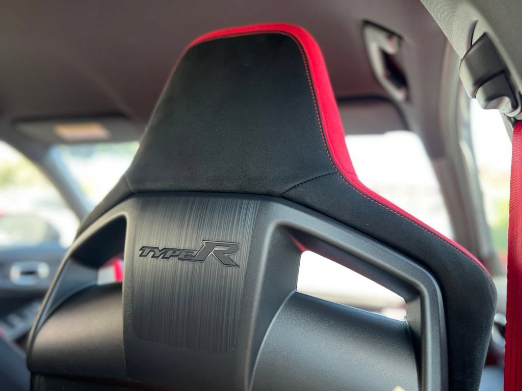 Used 2025 Honda Civic Type R image 27