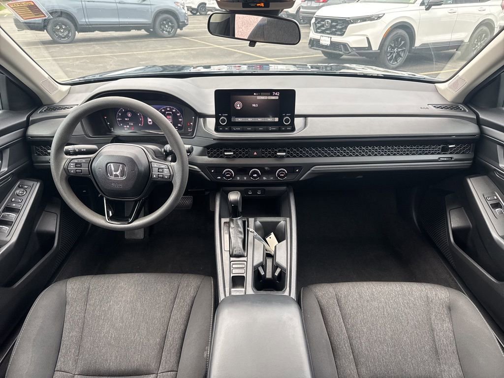 Certified 2024 Honda Accord EX image 22