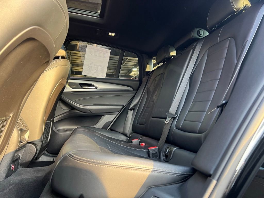 Used 2019 BMW X4 xDrive30i w/ Executive Package image 16