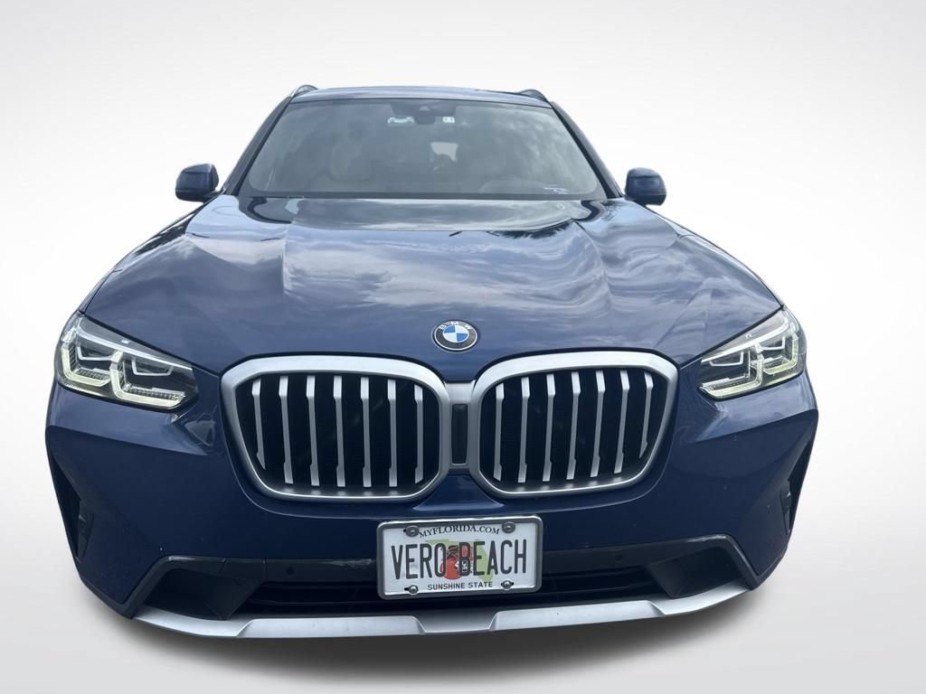 Used 2024 BMW X3 sDrive30i w/ Premium Package RWD image 2