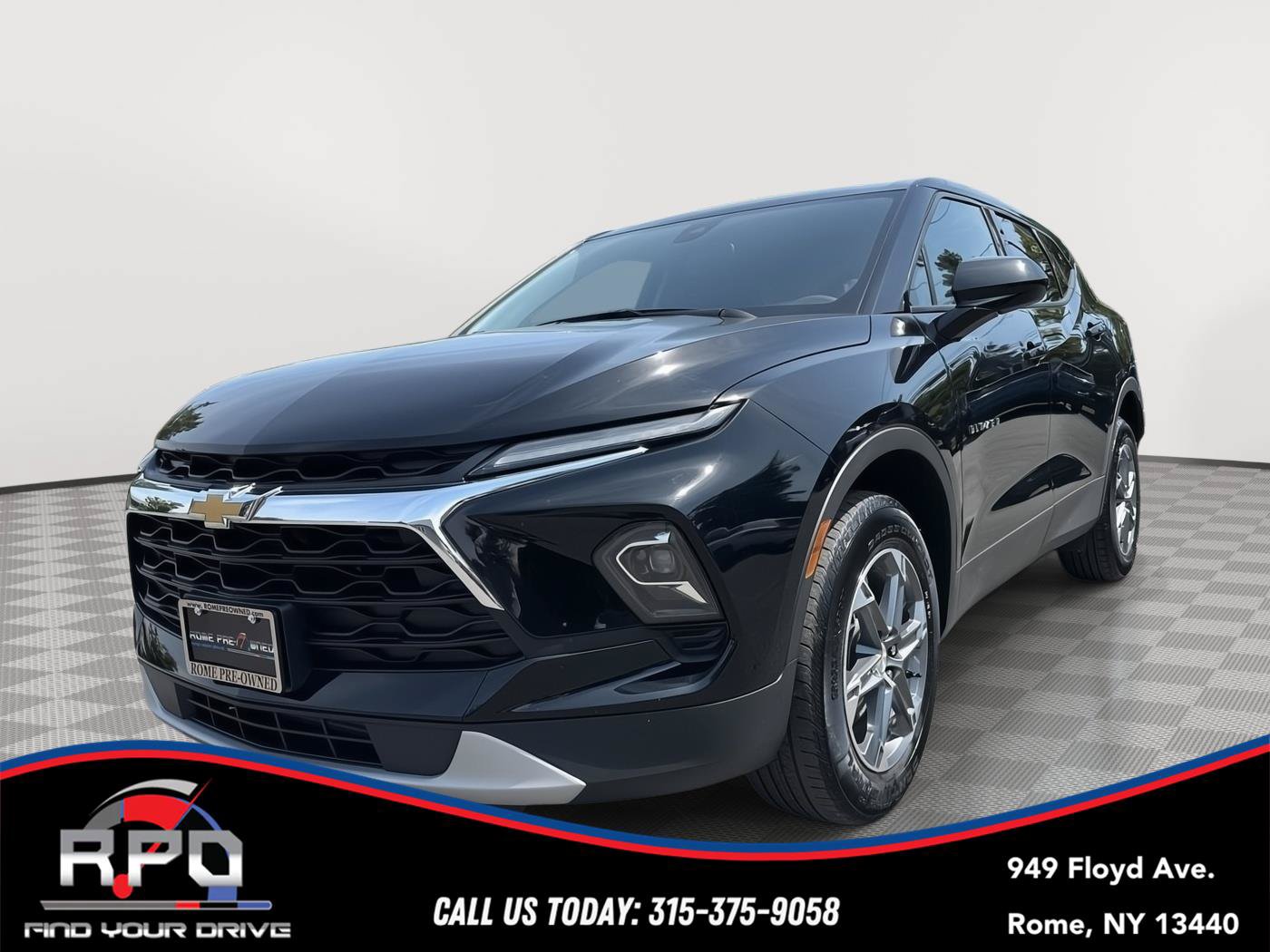 Used 2023 Chevrolet Blazer LT AWD/4WD image 1