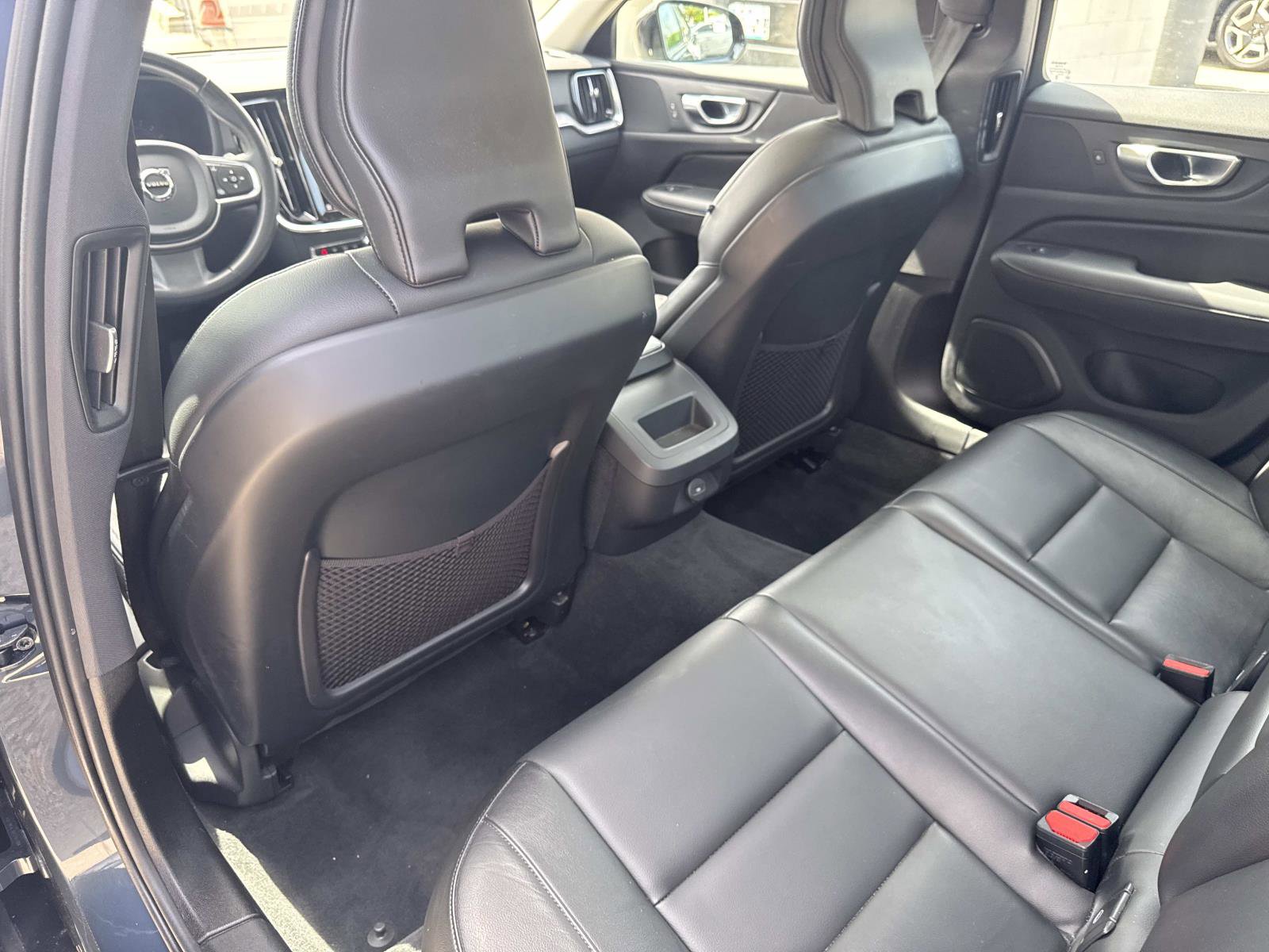 Used 2024 Volvo S60 B5 Core image 10