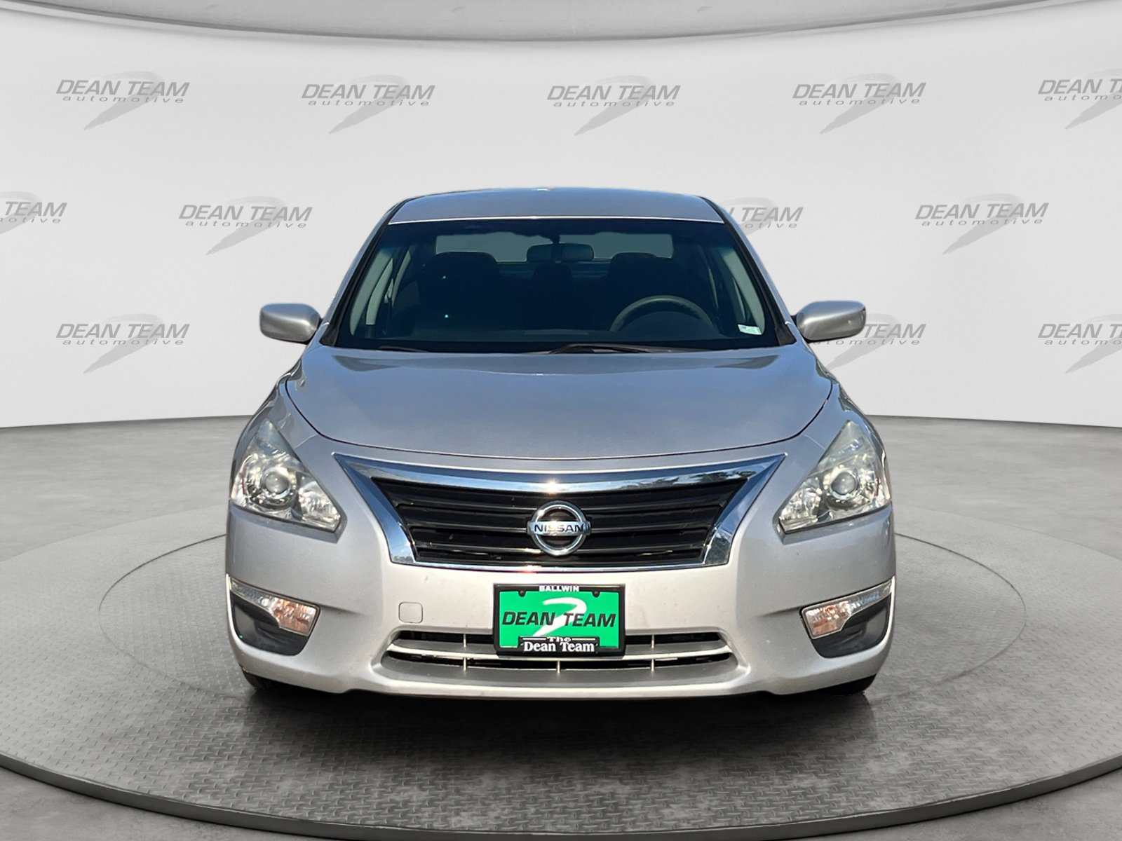 Used 2015 Nissan Altima 2.5 S w/ Power Driver Seat Package FWD image 2
