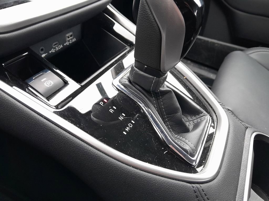 Used 2025 Subaru Legacy Limited image 25