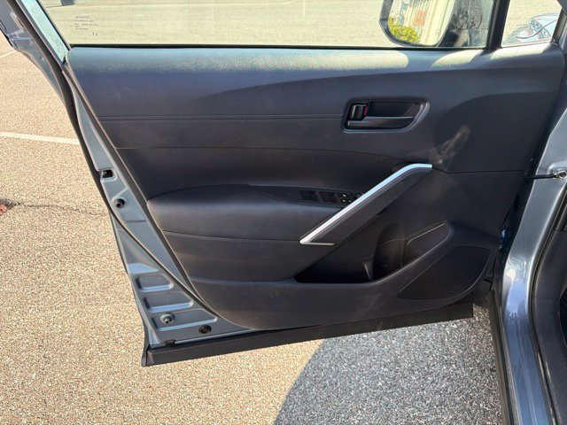 Used 2024 Toyota Corolla Cross AWD Hybrid image 11