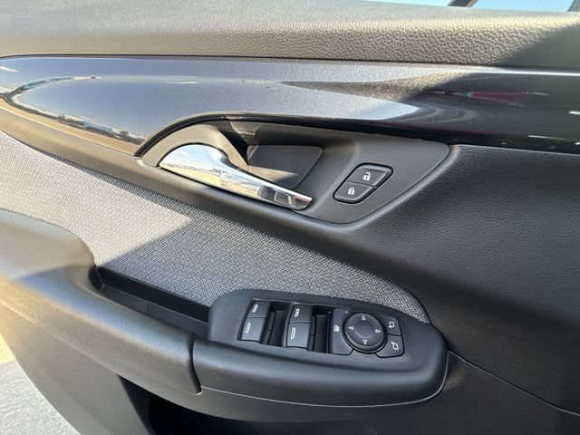Used 2025 Chevrolet TrailBlazer LT FWD image 24