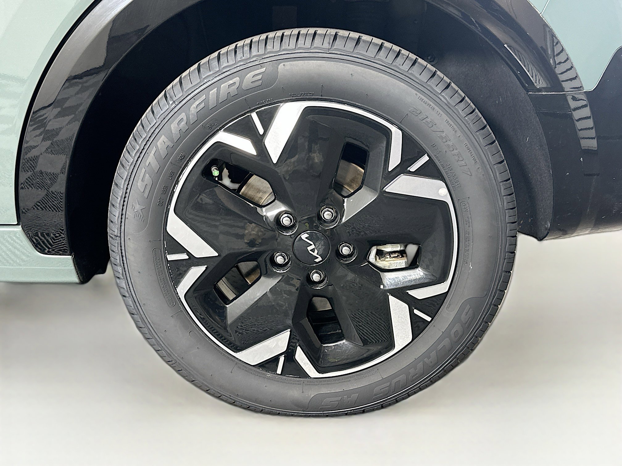 Used 2023 Kia Niro Wind FWD image 11